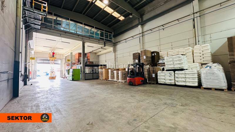 Foto 0e41747a-a9cb-4f15-ba9a-16c9fa3503a3. Rent industrial building in Casablanca Sant Boi de Llobregat