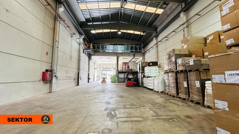 Foto cce62f79-79cb-4145-9c25-2eae9bbdc24d. Rent industrial building in Casablanca Sant Boi de Llobregat