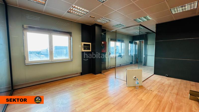 Foto fe8dfbb9-d248-4517-bd66-77317d701c39. Rent industrial building in Casablanca Sant Boi de Llobregat