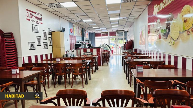 Foto 7f258b03-1f58-4738-9075-5abb943ada47. Miete geschäftsraum mit heizung in Marianao Sant Boi de Llobregat