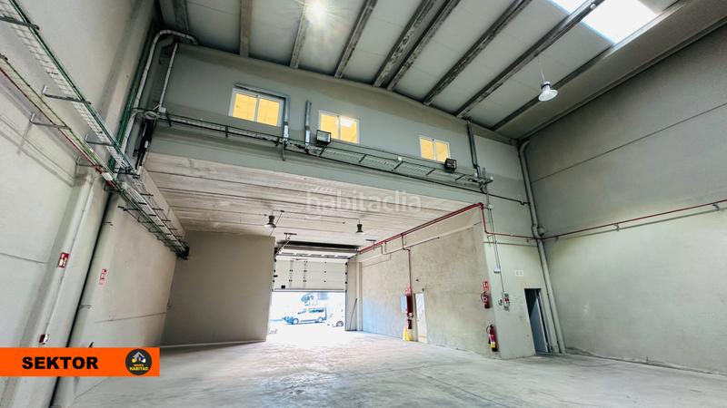 Foto 409612bb-92fe-4255-941e-6176145bdfb3. Miete fabrikhalle in Cervelló