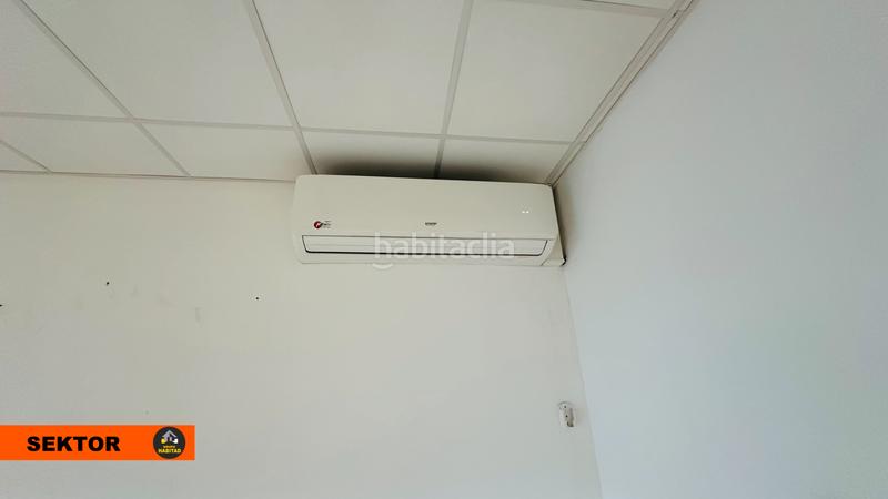 Foto 49815865-f1d1-4976-9010-c5c30becd9d4. Miete fabrikhalle in Cervelló