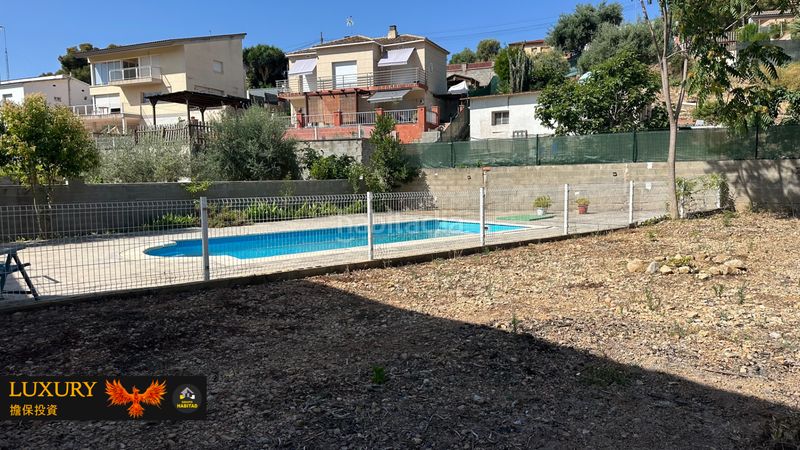 Foto 57d68504-df59-4f75-b629-cbac4ff9567d. Xalet amb calefacció piscina a costa Cunit - els jardins - els rosers Cunit