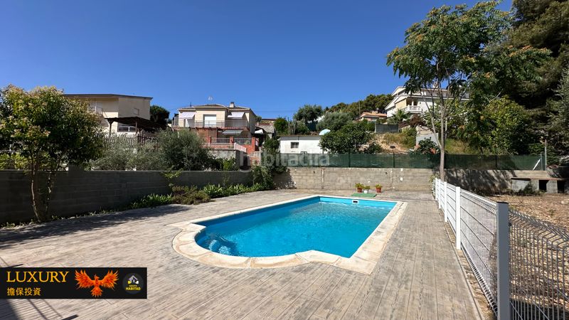Foto d78d175b-a12e-4270-b7ec-7750e032f85f. Xalet amb calefacció piscina a costa Cunit - els jardins - els rosers Cunit