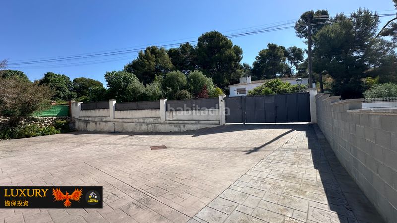 Foto ed5d0f40-1fca-4c0f-a574-a217885cadec. Xalet amb calefacció piscina a costa Cunit - els jardins - els rosers Cunit
