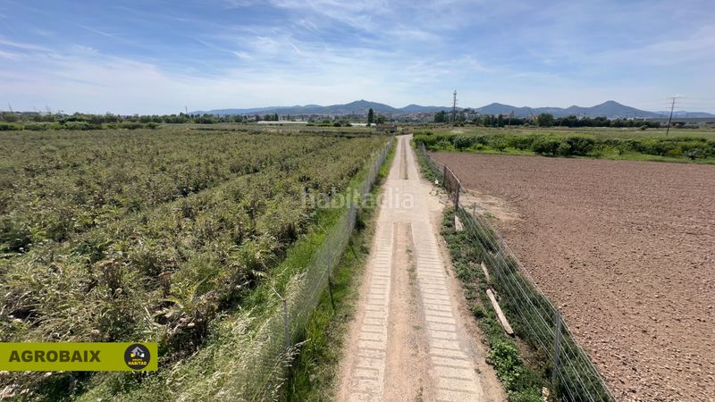 Foto 88858a74-ebe8-4ff9-bfca-15facf1a3d3b. Finca rústica a Vinyets-Molí Vell Sant Boi de Llobregat