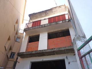 Casa  N/a. Oportunidad de inversin en el centro de sant cebri de vallalta