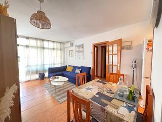 Appartement  N/a. Piso junto a la playa de pineda de mar. posibilidad de parking e