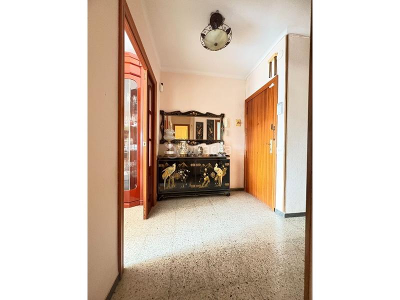 Foto e15085a1-2602-4153-88ac-26ccff9670c1. Piso tu nuevo hogar te está esperando! en Centre Pineda de Mar