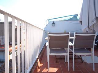Piso  N/a. Ático dúplex reformado con terraza, parking, trastero y piscina