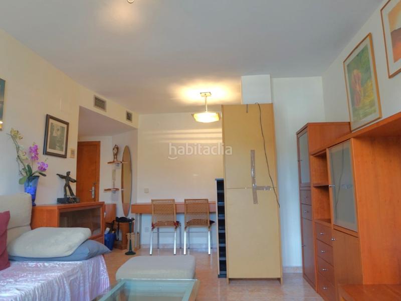 Foto d4a7d7c5-9393-4508-b0f9-8ac750924b1b. Piso  de 67 m del año 2003, bien conservado, con 2 habitaciones y 2 baños completos. en Pineda de Mar