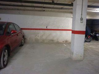 Autoparkplatz in Calle montpalau 18. Plaza de parking en el centro de pineda de mar
