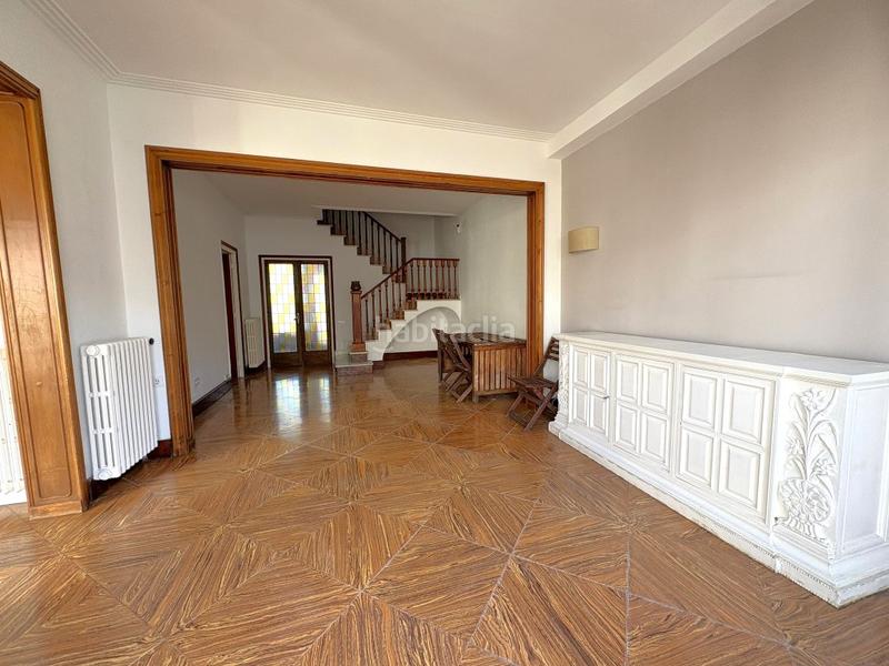 Foto 2ce203f5-e5b5-4ada-beeb-c31d4c0799a8. Casa amb aparcament a Malgrat de Mar