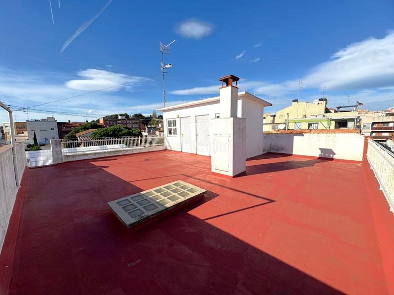 Foto f8c9c1a4-ccb3-43a9-abbf-c0402e325c4a. Casa amb aparcament a Malgrat de Mar