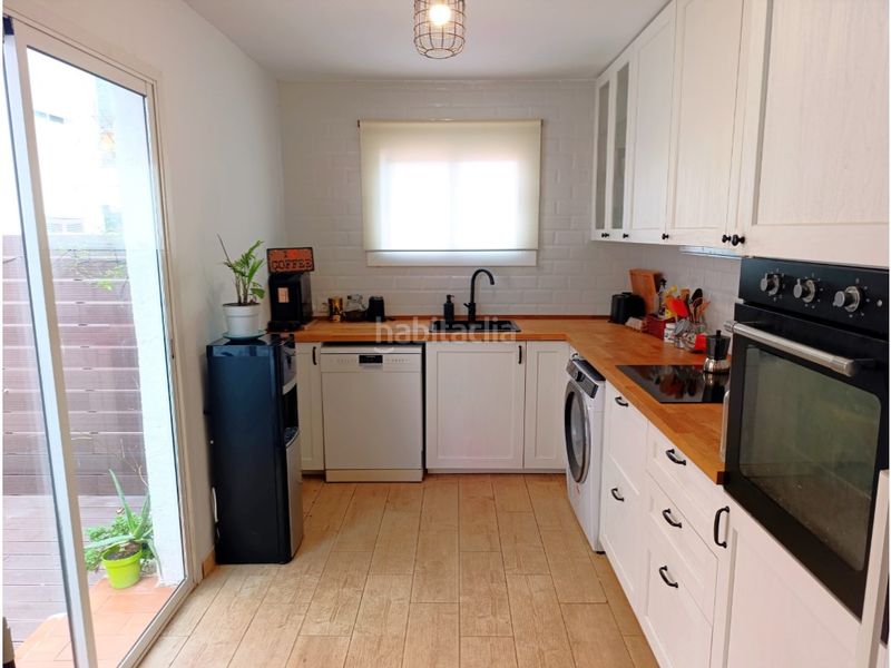 Foto 1de6fe9d-7690-489e-b169-db56505dbf69. Casa a Calella