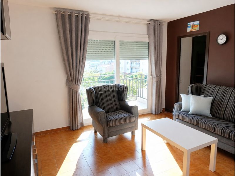 Foto 0c3579b1-ab1f-42f5-a514-305e2a00dd89. Pis a Calella