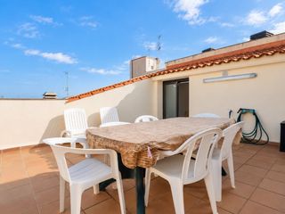 Dachwohnung  Calle joan maragall. Ático dúplex céntrico, muy soleado, con 4 dormitorios y terraza