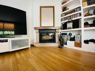 Casa adossada  Carrer esperanto. Casa adosada, perfecta ubicación y un agradable hogar