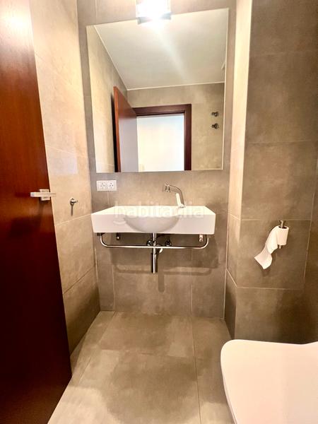 Foto 73ca8b8e-9ec1-4bea-87dc-01cd6233b26a. Xalet amb xemeneia calefacció aparcament piscina a Pallejà