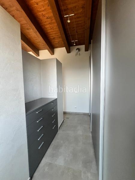 Foto 972002ba-4f49-427a-8523-251b76680cb5. Xalet amb xemeneia calefacció aparcament piscina a Pallejà