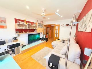 Pis  Carrer joan molins parera. Espectacular piso de 96 m� con 4 dormitorios en pleno centro de