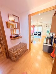 Etagenwohnung  Carrer joan molins parera. Luminoso piso de 96 m² con 4 habitaciones en pleno centro de pal