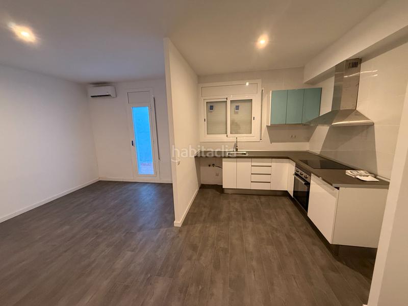 Foto 57197fdc-f6f3-4230-aff1-2e9d10236dba. Pis amb calefacció a Sol i Padrís - Sant Oleguer Sabadell