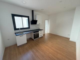 Location Appartement à Centre. Piso alquiler reformado  junto ayuntamiento