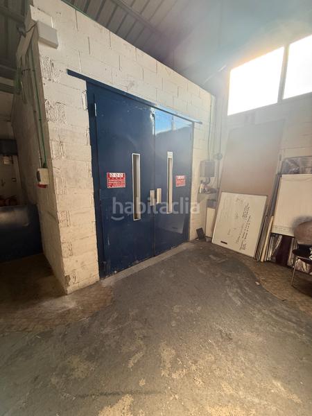 Foto 63de7c0f-e8b3-49ea-b039-6b95747b2fbe. Rent industrial building in Montserrat - Vilardell Terrassa
