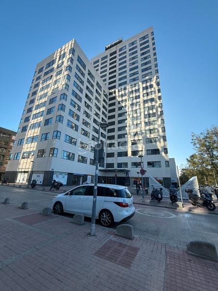 Foto 06674310-1acd-4027-8ab0-722d587b2eae. Location bureau dans avinguda de francesc macià 30 dans Sabadell