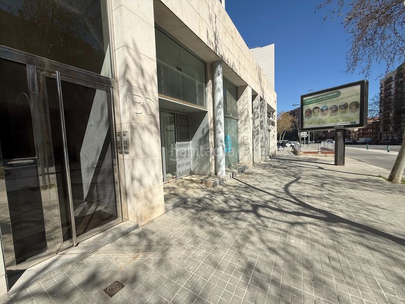 Foto 1b534d9a-9f36-40ea-b10a-3f5403e6bcc5. Local comercial a Centre Sabadell