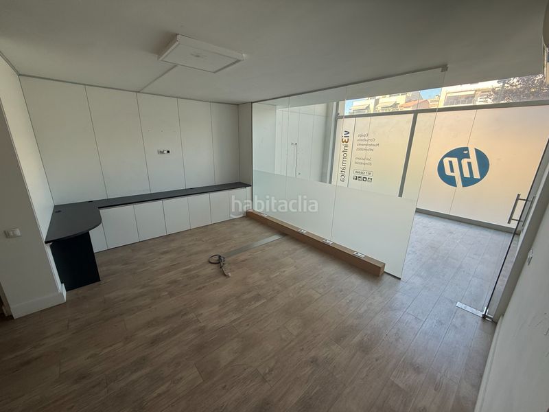 Foto 54e3f0f4-f8f8-4a03-9c03-c2d7cabfd5ce. Local comercial a Centre Sabadell