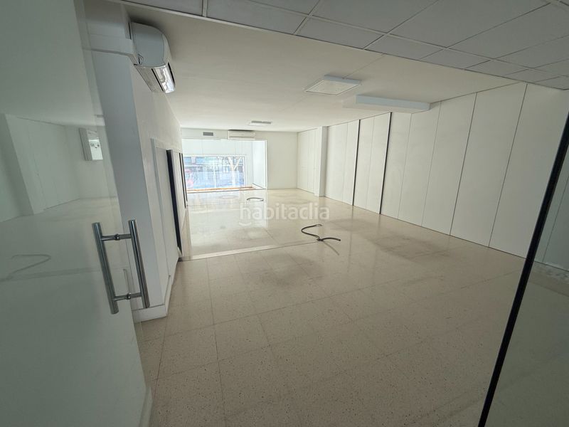 Foto c28a3999-f965-4bac-93e5-68b18c8f0858. Local comercial a Centre Sabadell
