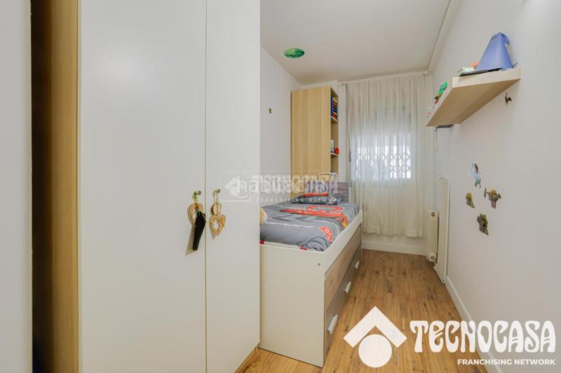 Foto 55454d38-7c87-4cbd-b865-0d77a89679ae. Appartamento con riscaldamento parcheggio in Sant Joan Baptista Sant Adrià de Besòs