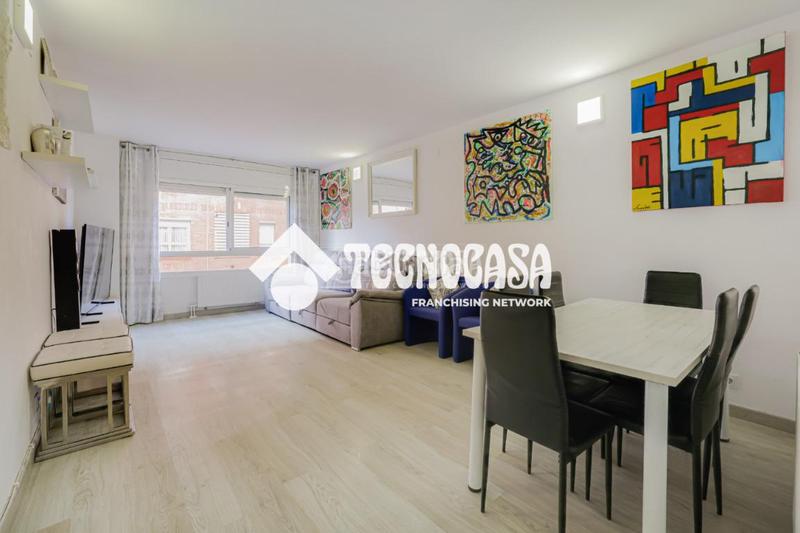 Foto 68eac35c-7357-48bf-8a70-2272088e7fe6. Pis amb calefacció aparcament a Sant Joan Baptista Sant Adrià de Besòs