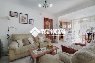 Flat in Sant Roc. Piso en venta en badalona