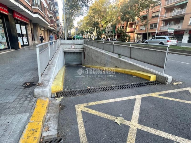 Foto 08a7a8c0-2759-4cca-a0e1-e049f808fcb5. Car parking in Sant Adrià Nord Sant Adrià de Besòs