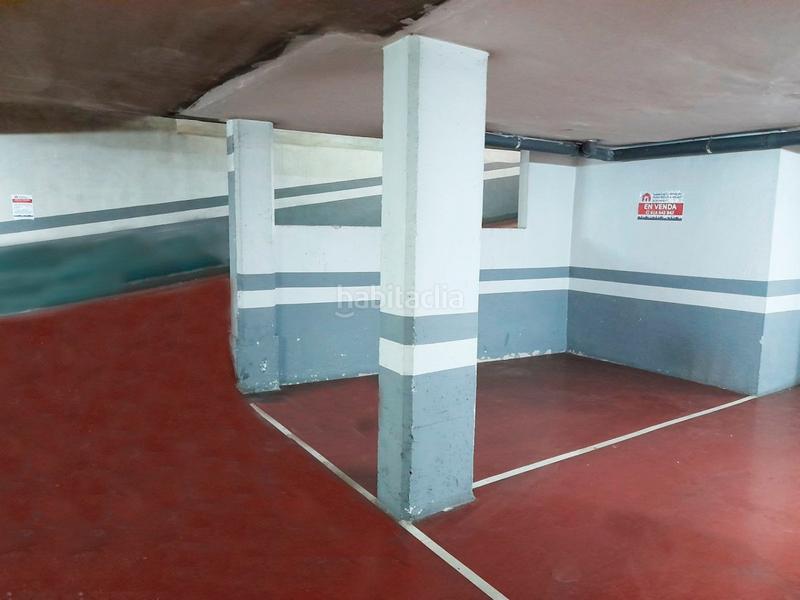 Foto cde13a1f-5f97-4554-9085-b699a921424d. Parking voiture dans Centre Mataró