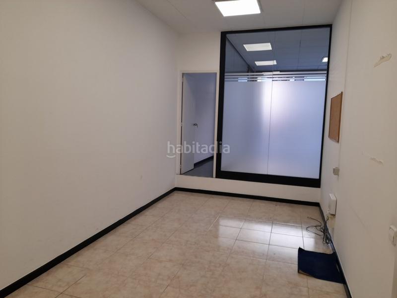 Foto a1b8cc97-ad2a-4180-8e5e-498d1cd3ee6e. Alquiler local comercial  situado en el centro en Mataró