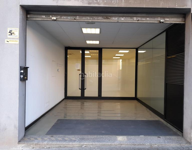 Foto d28f7def-7331-4776-abc5-c86cf772c1c9. Alquiler local comercial  situado en el centro en Mataró