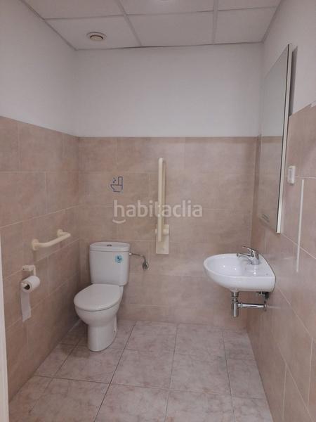 Foto c4aac431-4d61-4e07-a51c-dd3e8c1bb33d. Lloguer local comercial a Centre Mataró