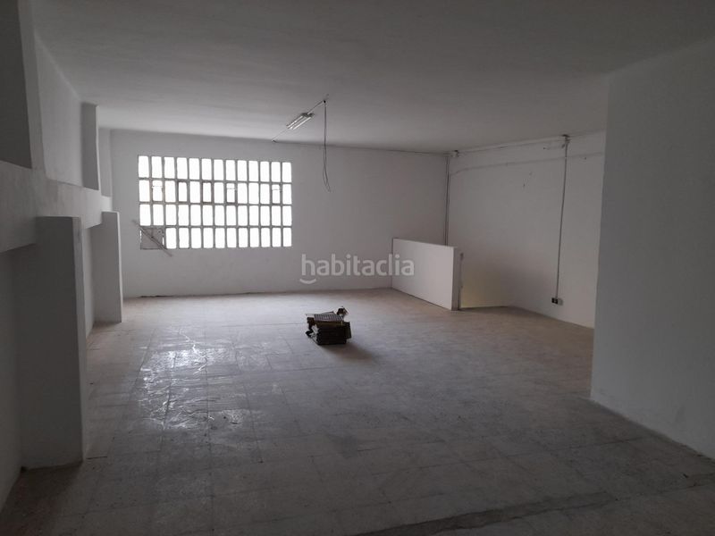 Foto d84f5215-6d59-46db-bcec-f14dba86e181. Lloguer local comercial a Eixample Mataró