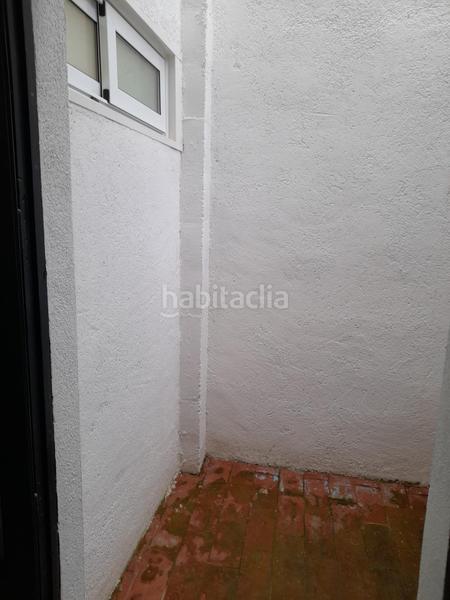 Foto ca4db55d-7dd3-460d-b640-88023bb3e722. Alquiler local comercial gran local comercial en zona els molins en Mataró