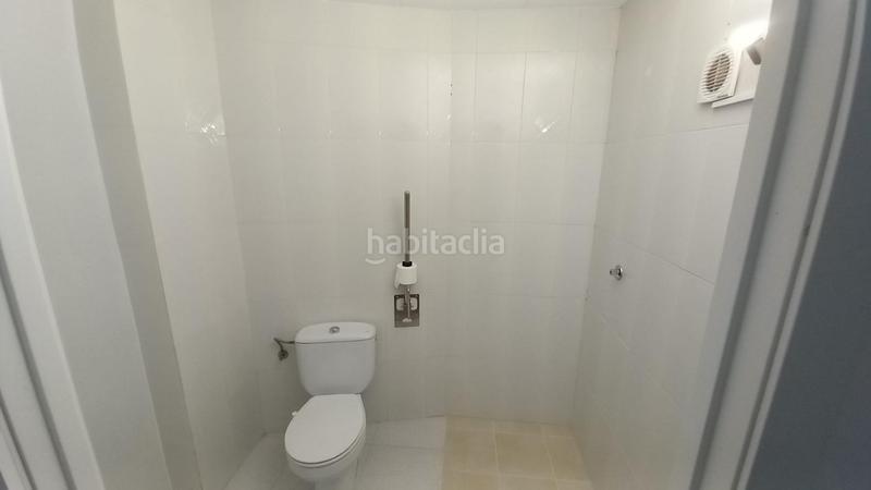 Foto 3aefaaff-654c-4b13-89f9-b212efa06c3d. Rent business premise in Pla d'en Boet Mataró