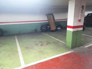 Aparcament cotxe a Pla d'en Boet. Plaza de pk en venta en calle francesc macia de mataró