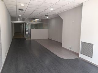 Miete Geschäftsraum in Eixample. Local comercial en la zona de los juzgados