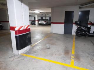 Lloguer Aparcament cotxe a Via Europa - Parc Central. Plaza de parking en alquiler en calle joaquim casas de mataró