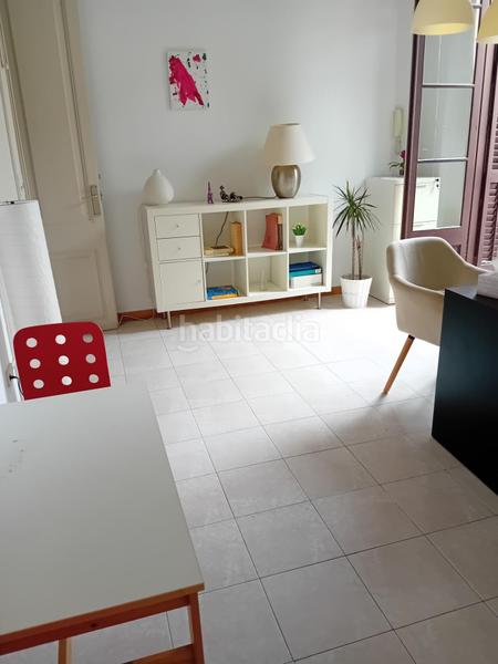 Foto 03876388-e7d2-4012-88f5-ffd2f81bfb65. Alquiler oficina despacho en primer piso situado en el centro en Mataró