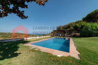 Casa a Cinc Sènies. Espectacular finca muy tranquila, con piscina climatizada, garaj