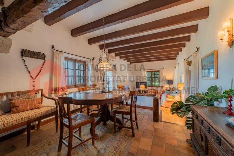 Foto 2b486bd3-5369-45bf-8e60-33b7a3b6d2aa. Casa amb aparcament a Cinc Sènies Mataró